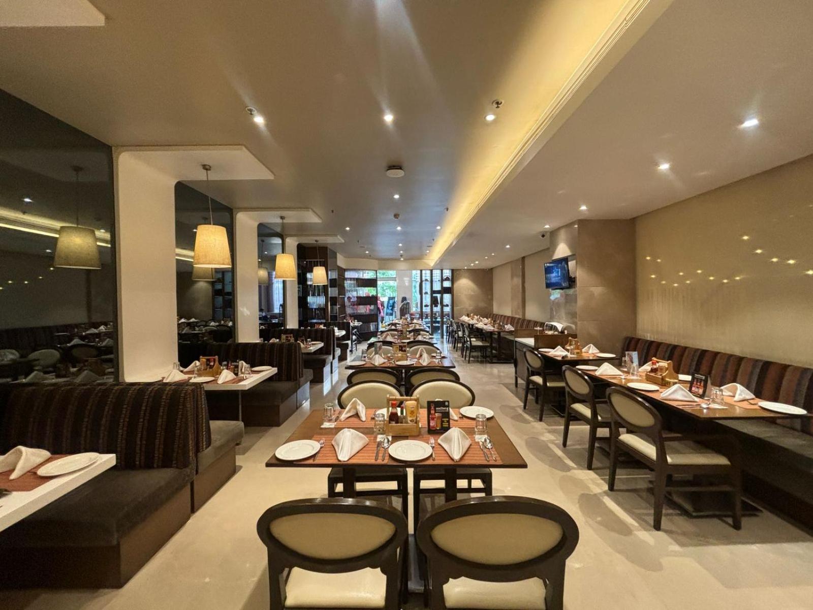 The Fern - Goregaon Mumbai Ngoại thất bức ảnh